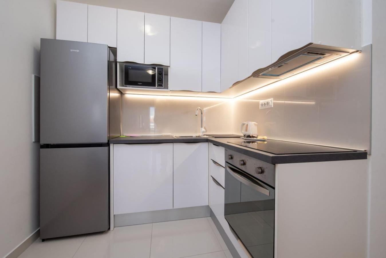 S'Akvarel 1 & 5 - Private Garage Lägenhet Split Exteriör bild